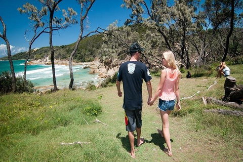 Full-Day Moreton Island 4x4 Sightseeing Tour - Find Attractions 4