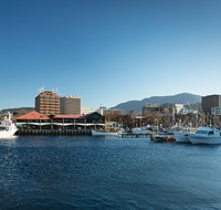 Hobart City Sightseeing Tour including MONA Admission - Find Attractions