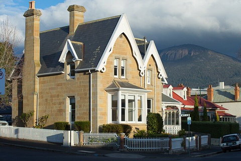 Hobart Half-Day Sightseeing Coach Tram Tour - Find Attractions 5