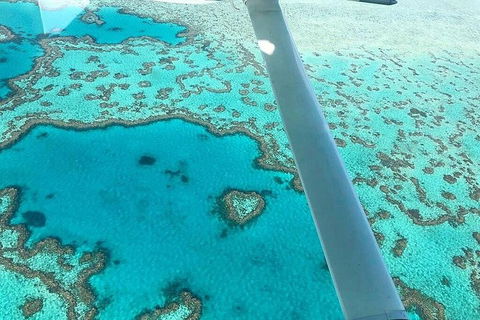 Whitsunday Islands 1-Hour Reef Scenic Helicopter Tour - Find Attractions 3