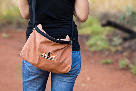 Full Uluru Base Walk At Sunrise Including Breakfast - Find Attractions 2