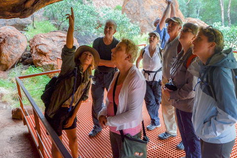 Full Uluru Base Walk At Sunrise Including Breakfast - Find Attractions 4