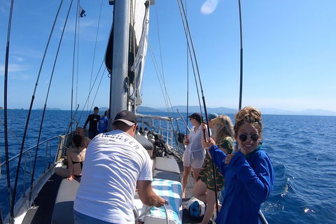 Ocean Free Green Island & Great Barrier Reef Snorkel Cruise, Cairns 25 Guests - Find Attractions 3