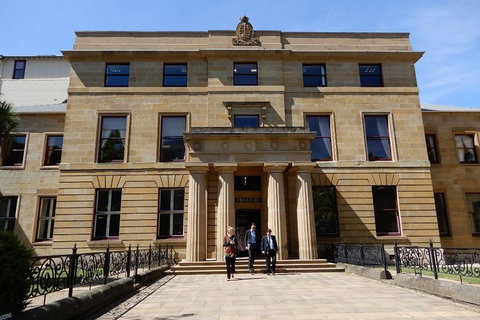 2-Hour Small-Group Walking Tour Of Hobart - Find Attractions 2
