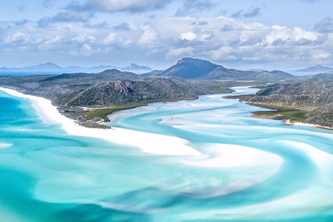 4 Day & 3 Night Whitsunday Islands & Outer Reef Sailing Adventure On Condor - Find Attractions 5