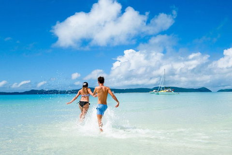 Whitehaven Beach And Hill Inlet Lookout Full-Day Snorkeling Cruise By High-Speed Catamaran - Find Attractions 4
