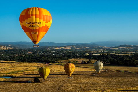 Yarra Valley Balloon Flight And Winery Tour - Find Attractions 0