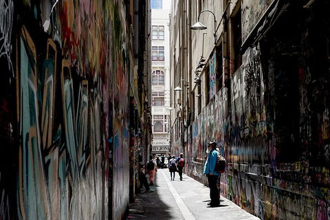 Melbourne - Private Bites And Sights Tour Including Entrance To Eureka Skydeck - Find Attractions 0