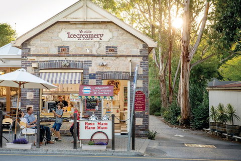 Barossa And Hahndorf Day Trip From Adelaide Including Wine Tasting And Lunch - Find Attractions 2
