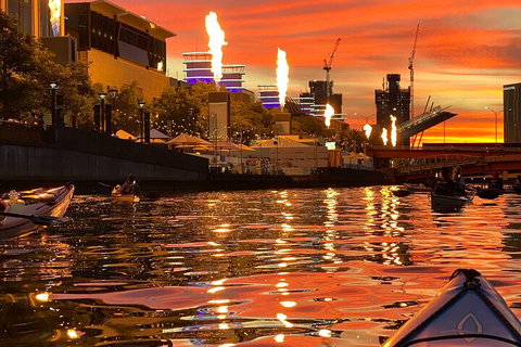 Melbourne Sunset Kayaking Experience With Dinner - Find Attractions 4