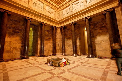 Shrine Cultural Guided Tour In Melbourne - Find Attractions 4