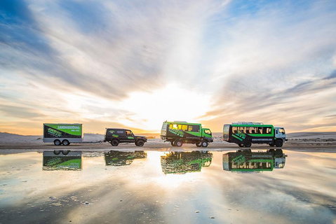 Unlimited Sandboarding - Find Attractions 3