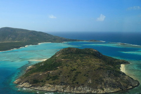The Whitsunday Express Scenic Flight - 25 Minutes - Find Attractions 0