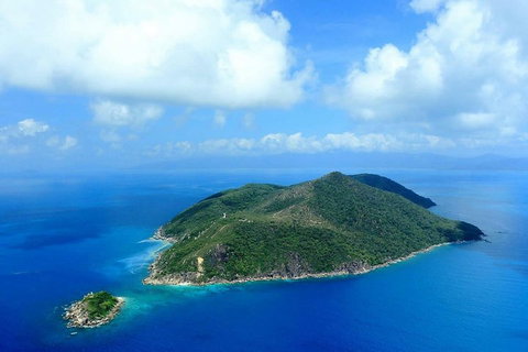 The Whitsunday Express Scenic Flight - 25 Minutes - Find Attractions 3