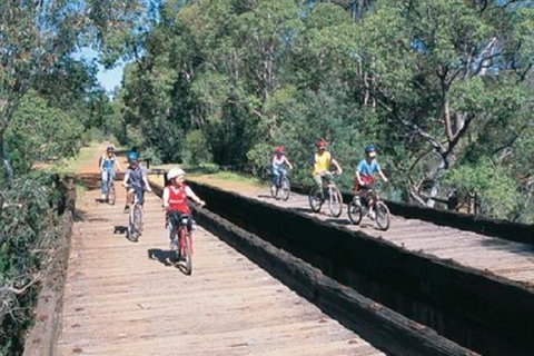 Perth Hills - Wildlife, Art & Gastronomy - Find Attractions 2
