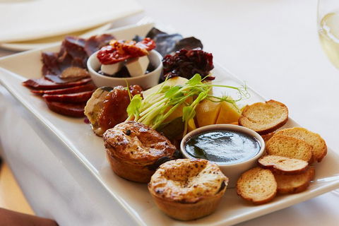 Margaret River Indulge And Discover Day Tour - Find Attractions 3