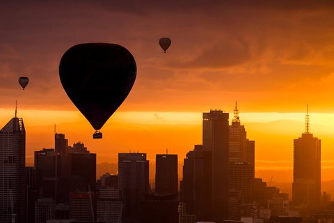 Melbourne Sunrise Balloon Flight & Champagne Breakfast - Find Attractions 0