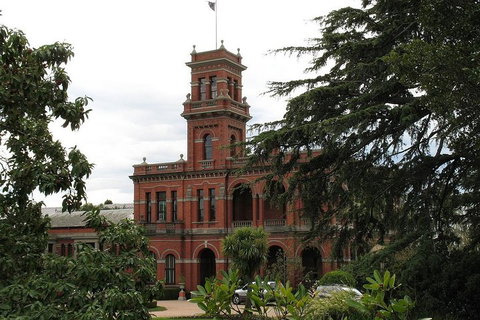 Melbourne City Tour: Lifestyle Of The Rich And Famous - Find Attractions 5