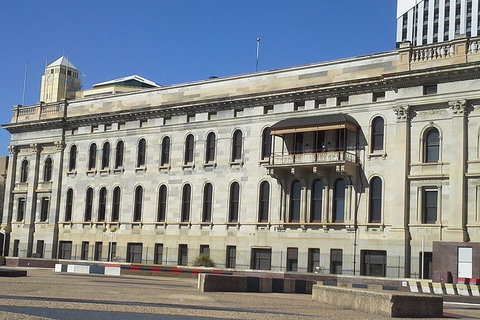 Cultural Caper Adelaide Walking Tour - Find Attractions 2