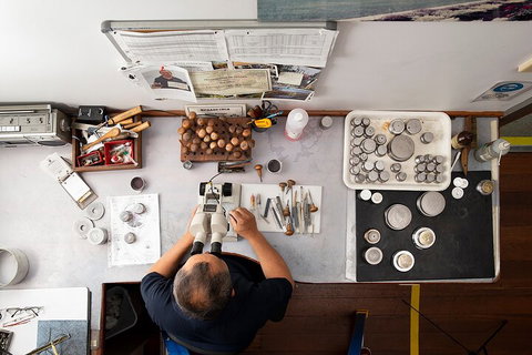 The Perth Mint: Guided Heritage Tour And Gold Pour - Find Attractions 5