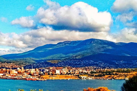 Hobart Half-Day Sightseeing Coach Tram Tour - Find Attractions 2