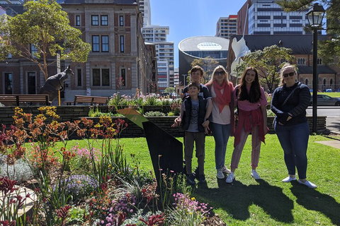 The ULTIMATE Perth Walking Tour: History, Architecture, Art, Nightlife + More! - Find Attractions 3