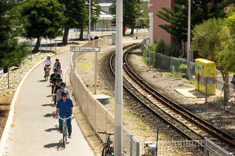 Explore Freo The Local Way: 3-hour Bike Tour - Find Attractions 0