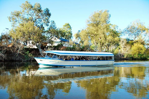 Torrens River Cruise In Adelaide - Find Attractions 3