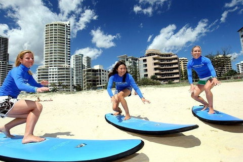 Learn To Surf At Broadbeach On The Gold Coast - Find Attractions 5
